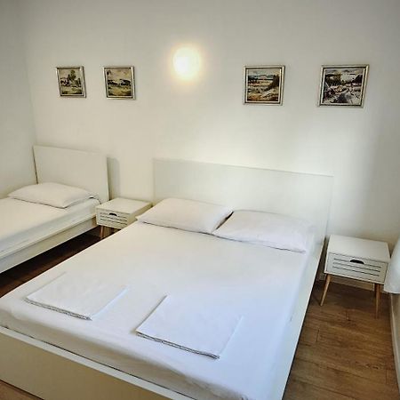 Apartment Buco Starigrad Paklenica Luaran gambar