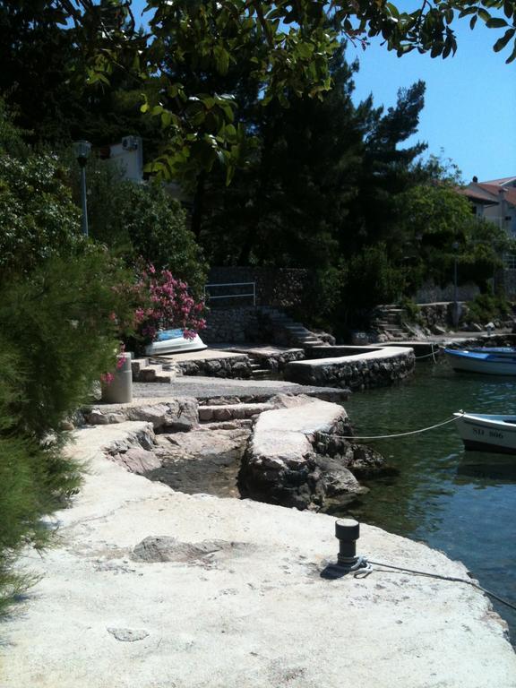 Apartment Buco Starigrad Paklenica Luaran gambar